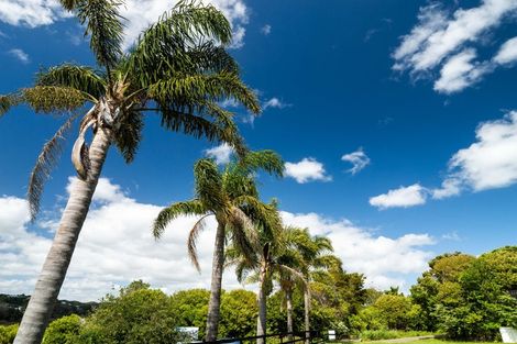 Photo of property in 18a Coutts Avenue, Paihia, 0200