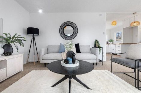 Photo of property in 394a Devonport Road, Tauranga South, Tauranga, 3112