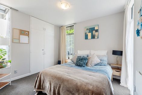 Photo of property in 9 Halberg Street, Papakura, 2110