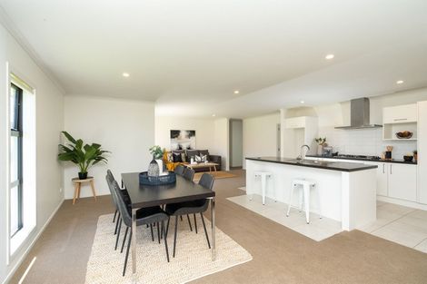 Photo of property in 44 Keston Crescent, Flagstaff, Hamilton, 3210