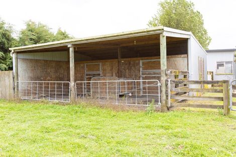 Photo of property in 82 Aerodrome Road, Dannevirke, 4972