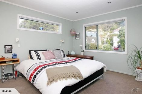 Photo of property in 11 Southern Cross Crescent, Island Bay, Wellington, 6023