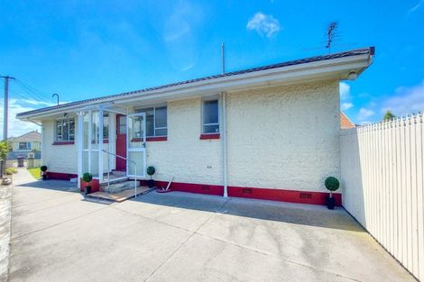 Photo of property in 60 Hargood Street, Woolston, Christchurch, 8062