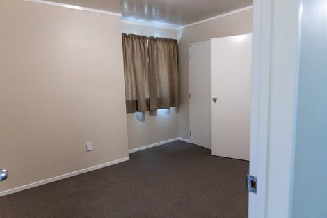 Photo of property in 2 Scotts Field Drive, Takanini, 2112
