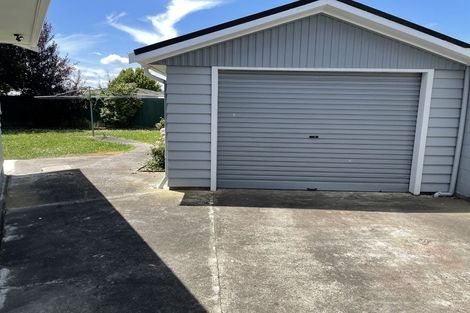 Photo of property in 21 Abraham Crescent, Milson, Palmerston North, 4414