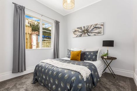 Photo of property in 39 Hohiria Road, Hataitai, Wellington, 6021