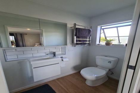 Photo of property in 8a Diosma Place, Botany Downs, Auckland, 2010