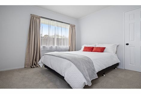 Photo of property in 3b Rossiter Avenue, Waiuku, 2123