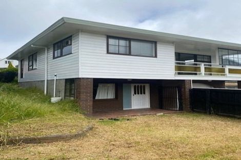 Photo of property in 32 Collins Avenue, Tawa, Wellington, 5028