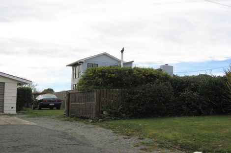 Photo of property in 42 Magdala Street, Kakanui, Oamaru, 9495