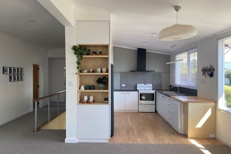 Photo of property in 3 Fernleigh Street, Ferndale, New Plymouth, 4310