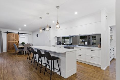 Photo of property in 151 Margaret Drive, Omokoroa, 3114