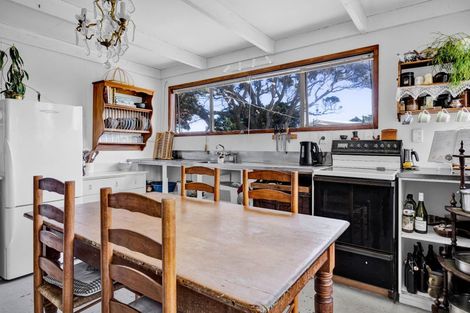 Photo of property in 207 Egmont Street, Patea, 4520