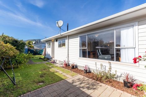 Photo of property in 11b Waddington Drive, Naenae, Lower Hutt, 5011