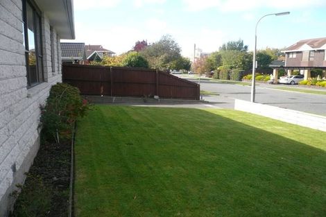 Photo of property in 1/10 Montclare Avenue, Ilam, Christchurch, 8041