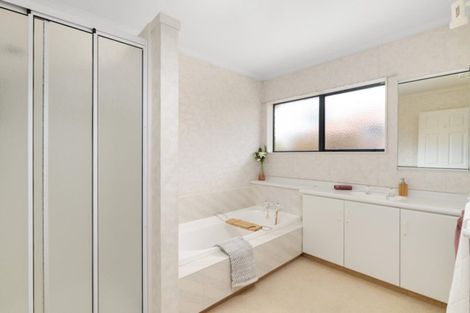 Photo of property in 194 Grenada Street, Mount Maunganui, 3116