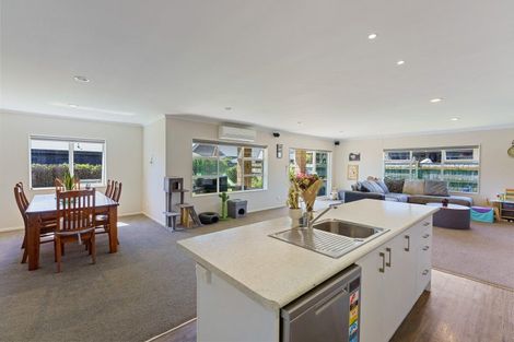Photo of property in 11 Speranza Avenue, Otaki, 5512
