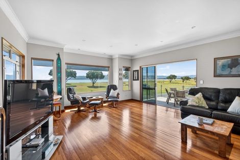 Photo of property in 22 Pohutukawa Drive, Mahia, Nuhaka, 4198