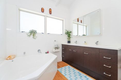 Photo of property in 13/23 Kennedy Park Drive, Pauanui, Hikuai, 3579