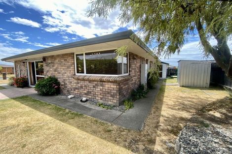 Photo of property in 27 Karina Crescent, Redwoodtown, Blenheim, 7201