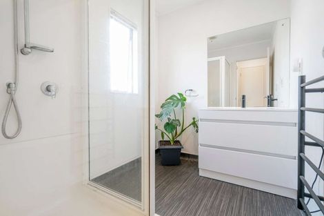 Photo of property in 12 Pipi Dune, Whitianga, 3510