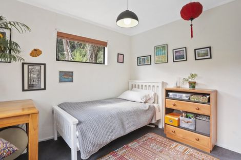 Photo of property in 27 Ocean View Road, Huia, Auckland, 0604