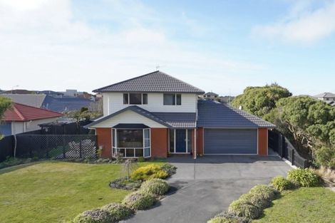 Photo of property in 8 Evenwood Place, Waimairi Beach, Christchurch, 8083