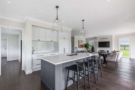 Photo of property in 4 Sunline Drive, Leamington, Cambridge, 3432