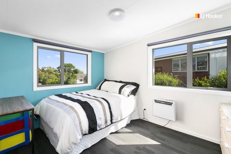 Photo of property in 132 Larnach Road, Waverley, Dunedin, 9013