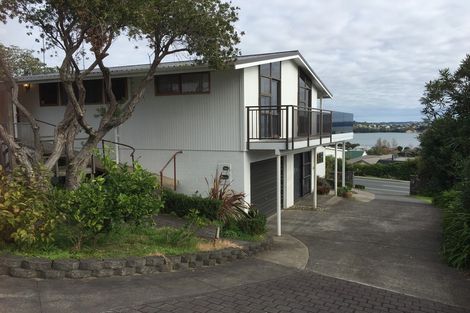 Photo of property in 953 Whangaparaoa Road, Manly, Whangaparaoa, 0930