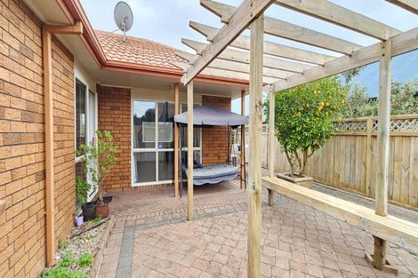 Photo of property in 6 Buckingham Place, Rototuna North, Hamilton, 3210