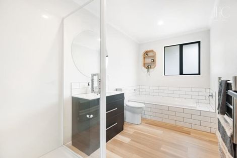 Photo of property in 10 Searle Drive, Cromwell, 9310