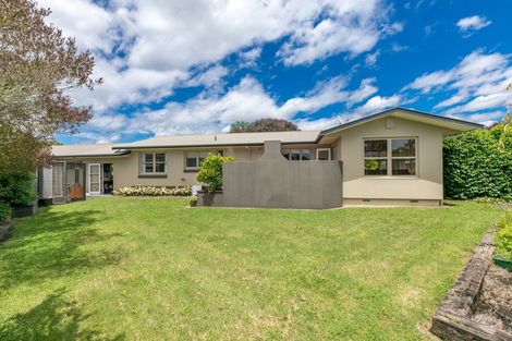 Photo of property in 7 Pulham Crescent, Queenwood, Hamilton, 3210