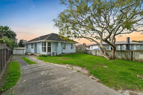 Photo of property in 7 Leonard Place, Otara, Auckland, 2023