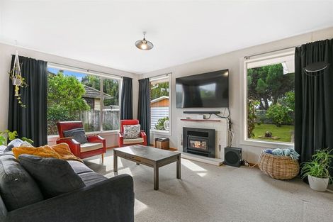 Photo of property in 44 Damien Place, Bromley, Christchurch, 8062