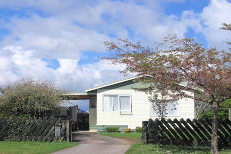 Photo of property in 9 Baxter Place, Owhata, Rotorua, 3010