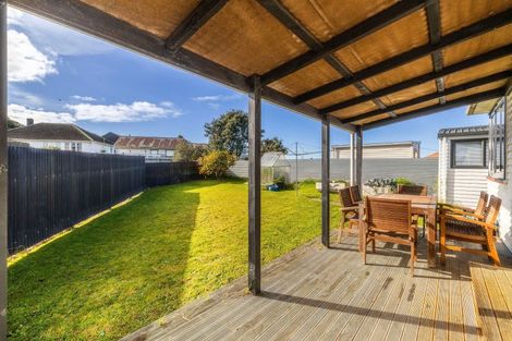Photo of property in 32 Duigan Street, Gonville, Whanganui, 4501
