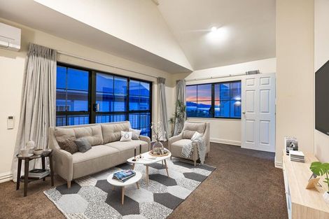 Photo of property in 16g Hobson Street, Thorndon, Wellington, 6011