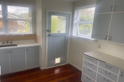 Photo of property in 14b Parera Grove, Heretaunga, Upper Hutt, 5018