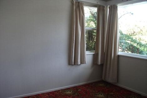 Photo of property in 31 Montreal Grove, Kingston, Wellington, 6021