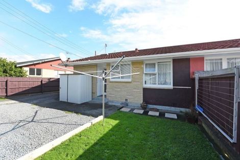Photo of property in 2/6 Hay Street, Ebdentown, Upper Hutt, 5018