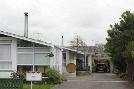 Photo of property in 1/305 Charles Street, Saint Leonards, Hastings, 4120