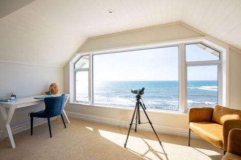 Photo of property in 10 Woolcombe Terrace, New Plymouth, 4310