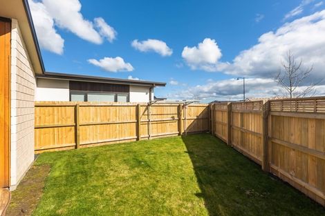 Photo of property in 7 Loch Tanna Way, Broomfield, Christchurch, 8042