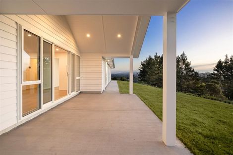 Photo of property in 409 Old North Road, Kumeu, 0892