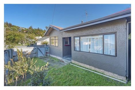 Photo of property in 5 Rentone Street, Stepneyville, Nelson, 7010