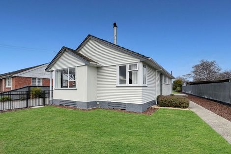 Photo of property in 97 Hoani Street, Northcote, Christchurch, 8052