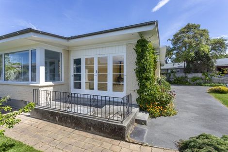 Photo of property in 43 Rountree Street, Upper Riccarton, Christchurch, 8041