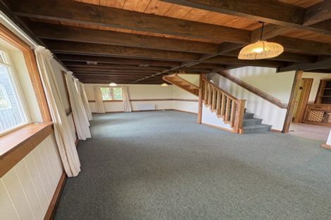 Photo of property in 11 Mcmanaway Grove, Stokes Valley, Lower Hutt, 5019