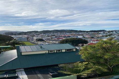 Photo of property in 10/52 Russell Terrace, Berhampore, Wellington, 6023